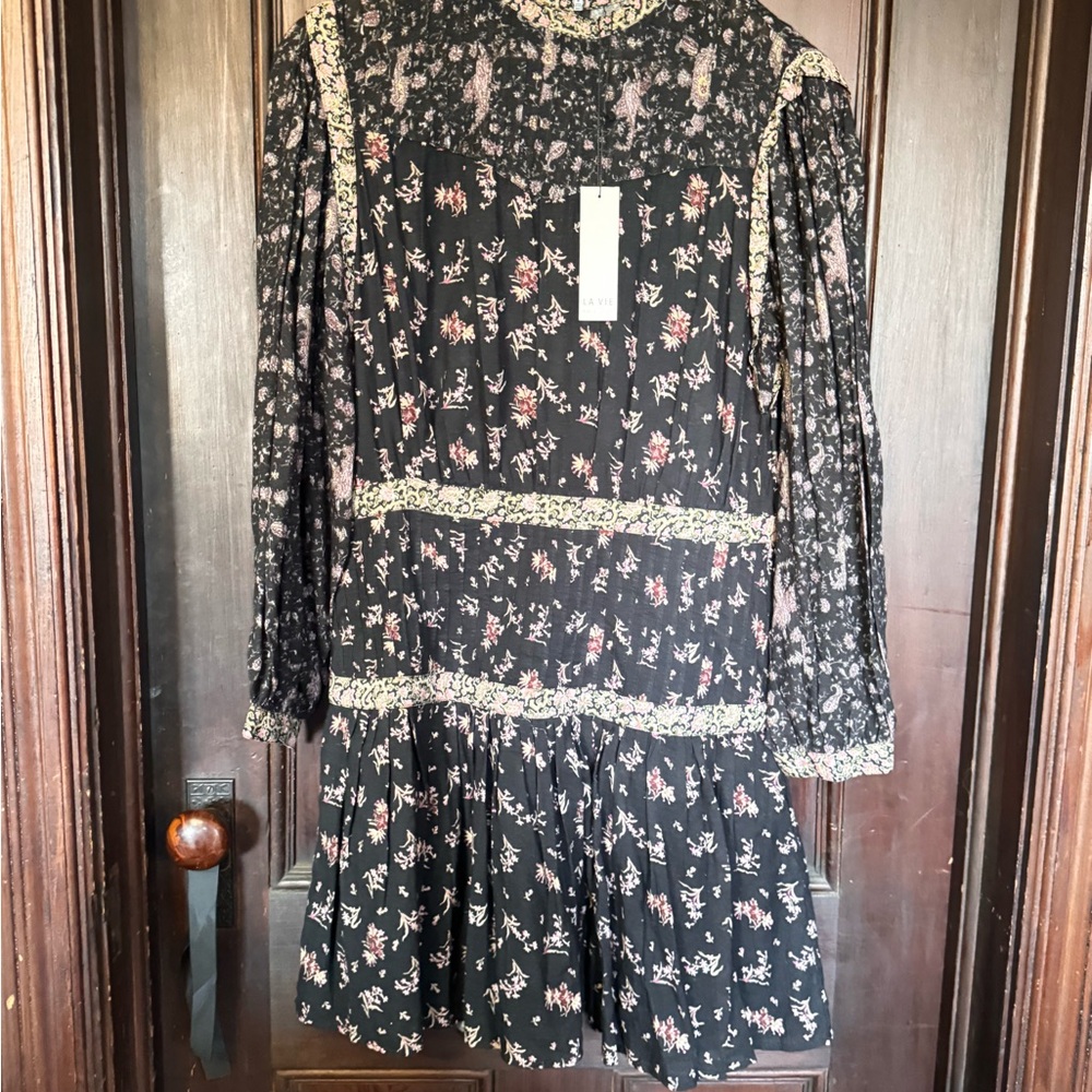 Floral Black Dress - Picture 2 of 4